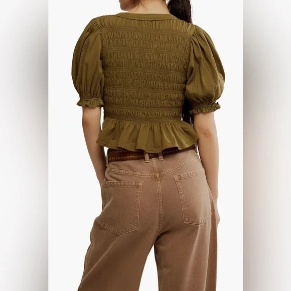 Maxey Knit Top NWOT calvary green - Picture 5 of 7